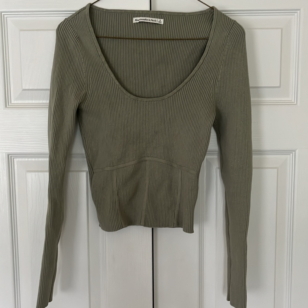 Abercrombie Scoop neck ribbed knit top - Sage Green